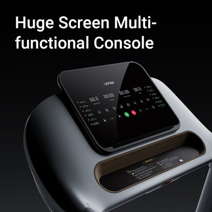 Multifunctional console with large screen on a treadmill, featuring the brand 'Livesy'.